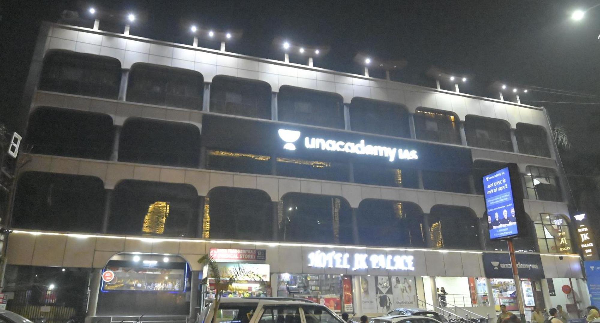 Hotel Jk Palace Prayagraj Exterior photo