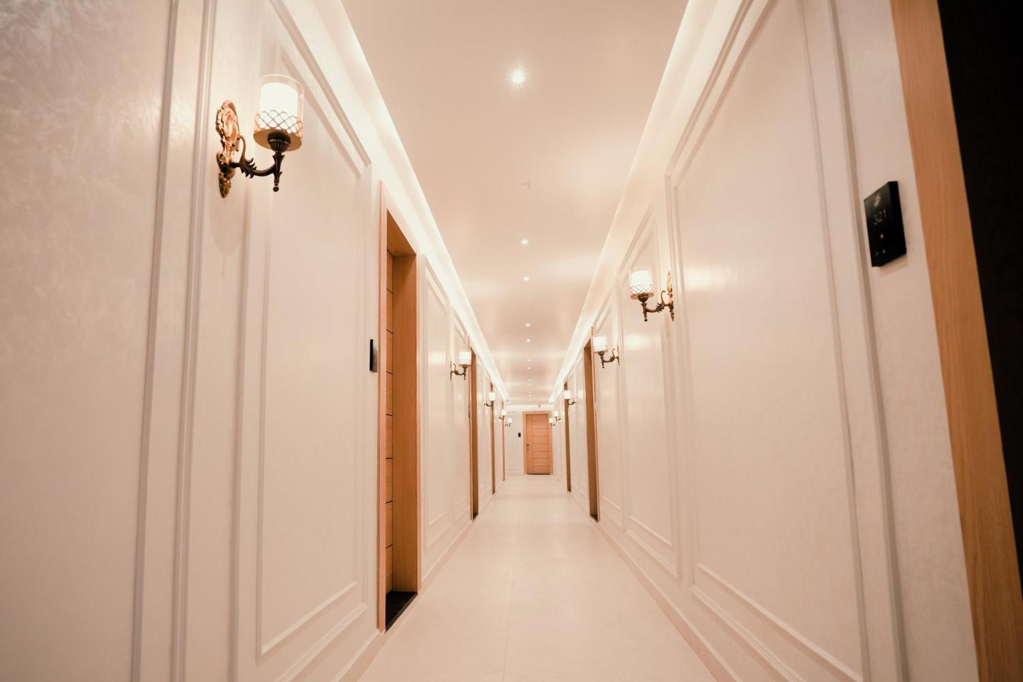 Hotel Jk Palace Prayagraj Exterior photo