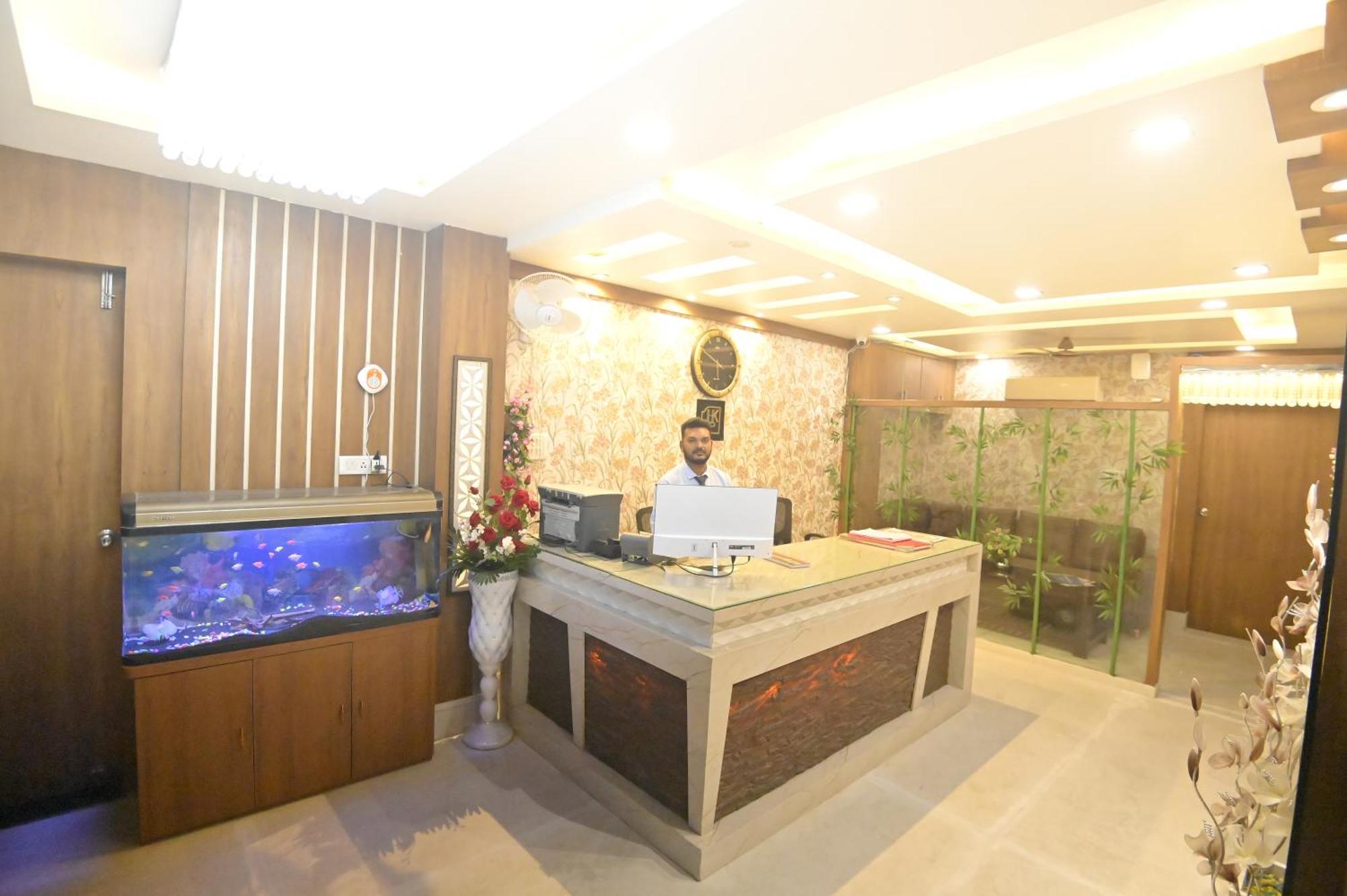 Hotel Jk Palace Prayagraj Exterior photo